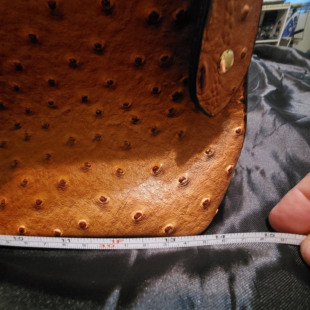 Ostrich pattern handbag - Picture 2 of 12